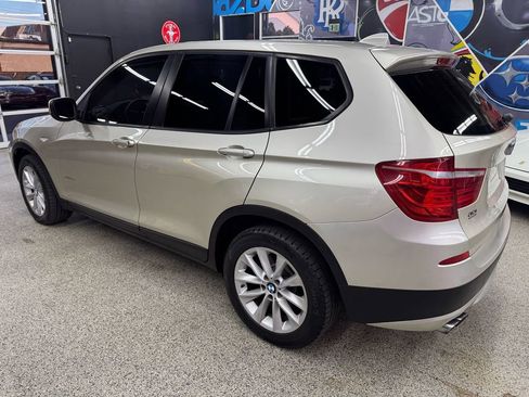 Used 2013 BMW X3 xDrive28i image 3