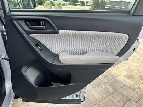 Used 2018 Subaru Forester 2.5i Premium image 21