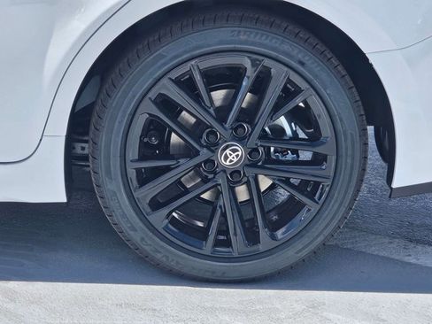 Used 2026 Toyota Camry SE image 10