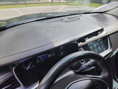 Used 2018 Cadillac XT5 Luxury AWD/4WD image 22