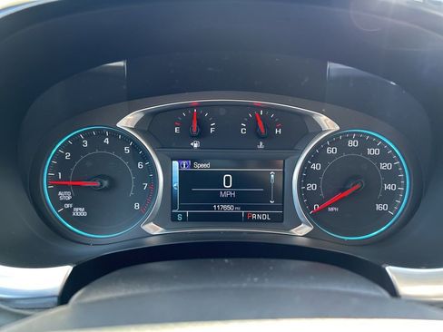 Used 2019 Chevrolet Traverse LT image 24