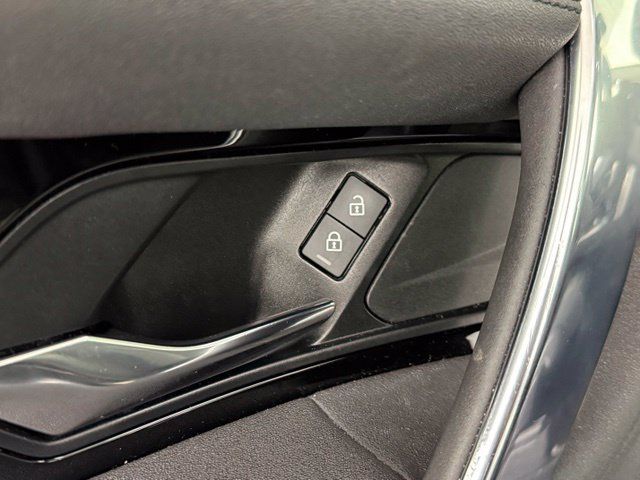 Certified 2023 Land Rover Discovery Sport S AWD/4WD image 21