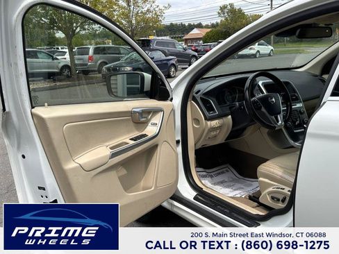 Used 2014 Volvo XC60 T6 AWD/4WD image 9