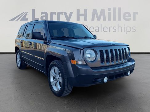 Used 2016 Jeep Patriot Sport w/ Power Value Group image 7