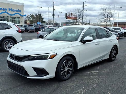 Certified 2023 Honda Civic LX image 1