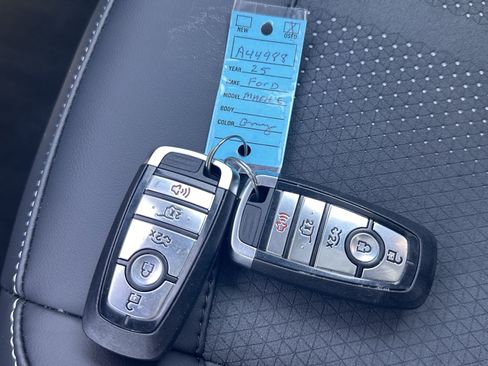 Certified 2025 Ford Mustang Mach-E GT AWD/4WD image 29