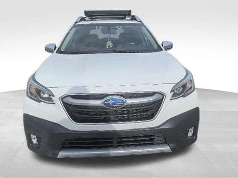 Used 2022 Subaru Outback Touring AWD/4WD image 8
