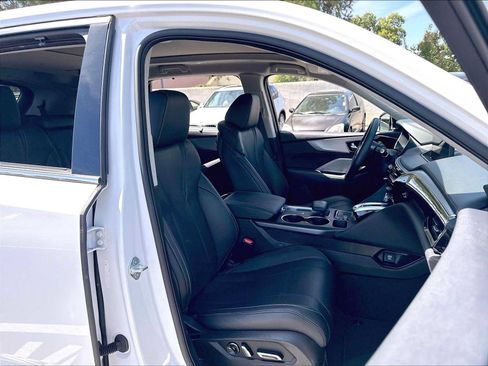 Used 2024 Acura MDX SH-AWD w/ Technology Package image 10