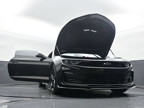 Used 2020 Chevrolet Camaro SS RWD image 54