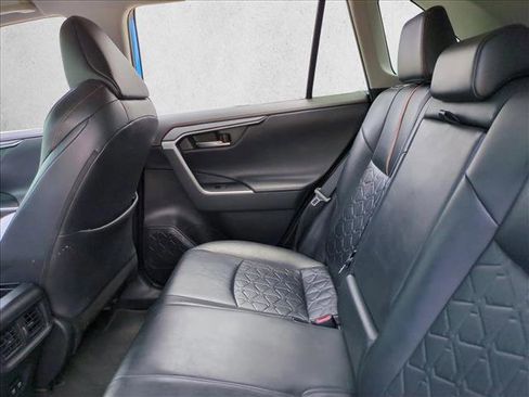 Used 2020 Toyota RAV4 Adventure AWD/4WD image 18