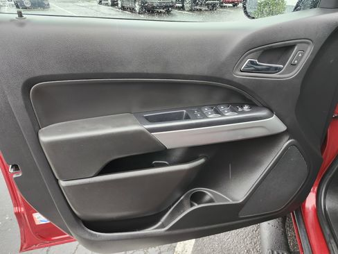 Used 2020 Chevrolet Colorado LT w/ Luxury Package AWD/4WD image 26