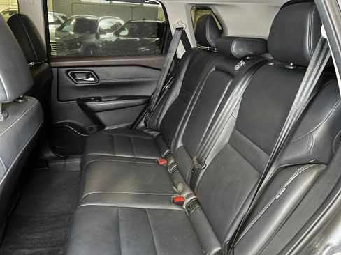 Used 2023 Nissan Rogue SL w/ SL Premium Package FWD image 20