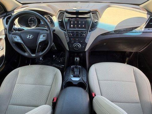 Used 2017 Hyundai Santa Fe Sport AWD/4WD image 3