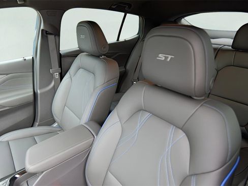 New 2026 Buick Envista Sport Touring w/ Convenience I Package image 10