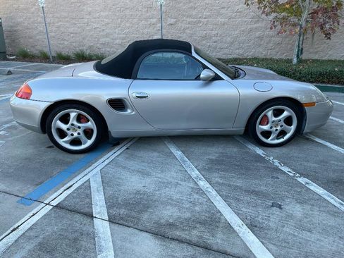 Used 2001 Porsche Boxster S image 13