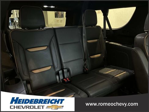 Used 2023 GMC Yukon XL AT4 w/ AT4 Premium Package image 38