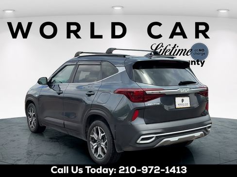 Used 2022 Kia Seltos EX AWD/4WD image 5