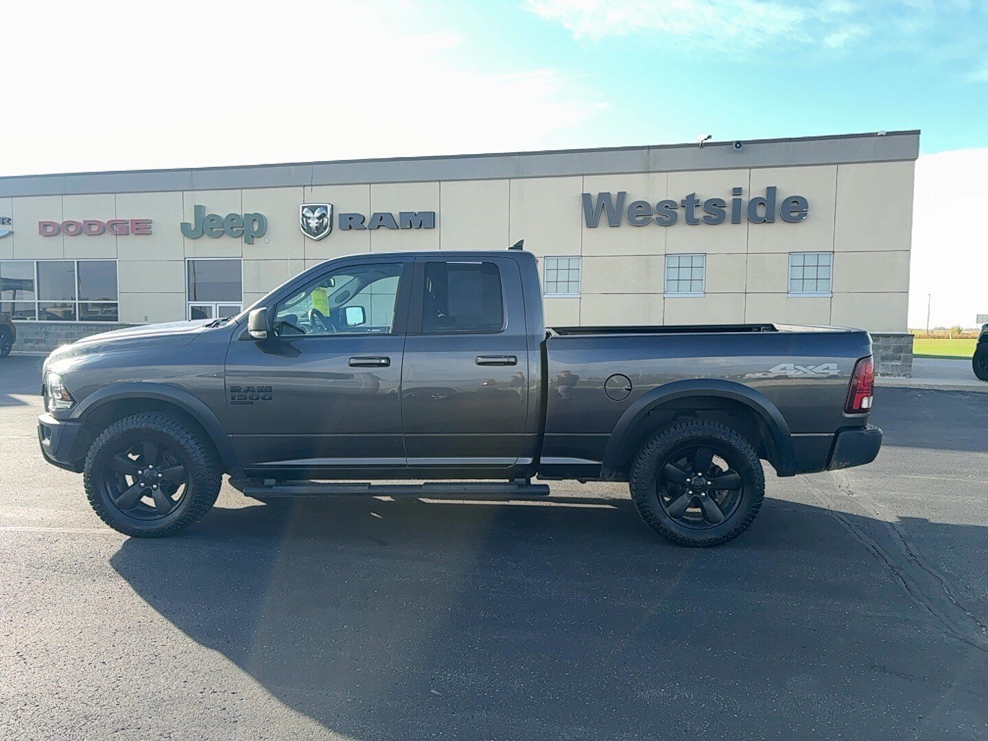 Used 2019 RAM 1500 Warlock w/ Luxury Group AWD/4WD image 7