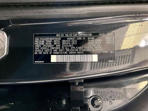Used 2021 Volvo XC90 T6 Momentum w/ Advanced Package image 37