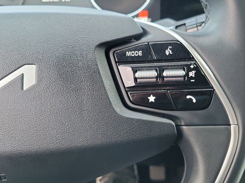 Used 2024 Kia EV6 Light image 8