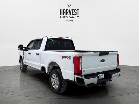 Used 2024 Ford F250 XLT w/ FX4 Off-Road Package AWD/4WD image 4