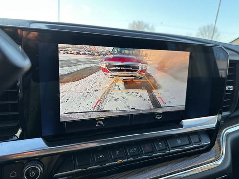 Used 2023 Chevrolet Silverado 1500 LT image 35