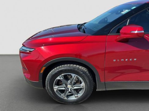 Used 2023 Chevrolet Blazer LT image 21