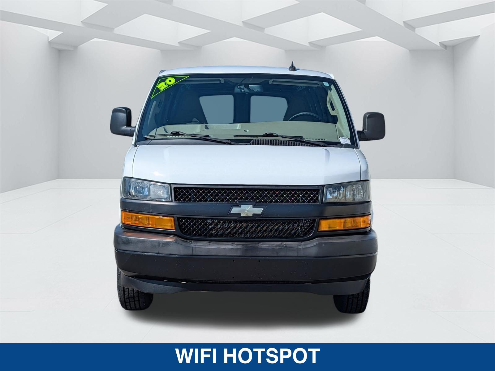 Used 2020 Chevrolet Express 2500 w/ Driver Convenience Package RWD image 9