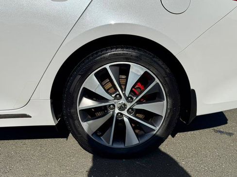 Used 2016 Kia Optima SX image 10