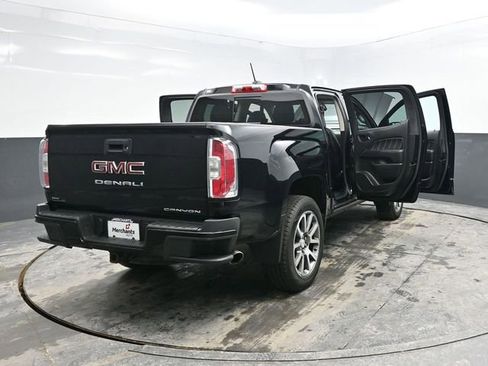 Used 2021 GMC Canyon Denali image 37