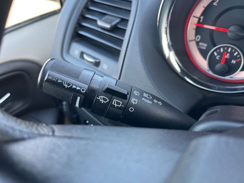 Used 2018 Dodge Grand Caravan SE image 57