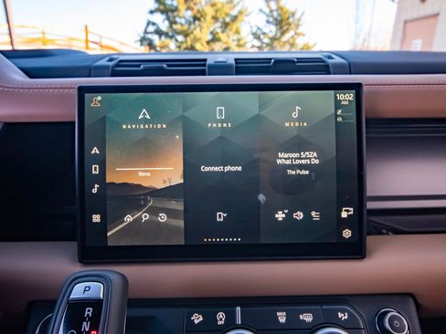 New 2025 Land Rover Defender 110 X image 18