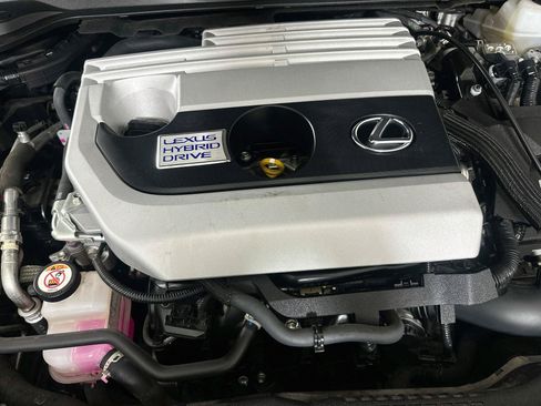 Used 2020 Lexus UX 250h AWD/4WD image 30
