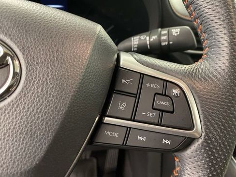 Used 2023 Toyota Sienna XSE w/ XSE Plus Package AWD/4WD image 20