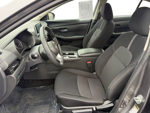 Used 2024 Nissan Sentra SV image 10