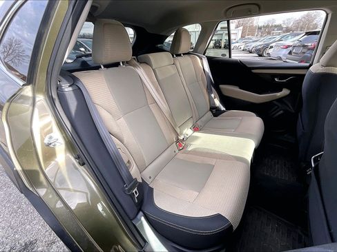 Certified 2023 Subaru Outback Premium image 18