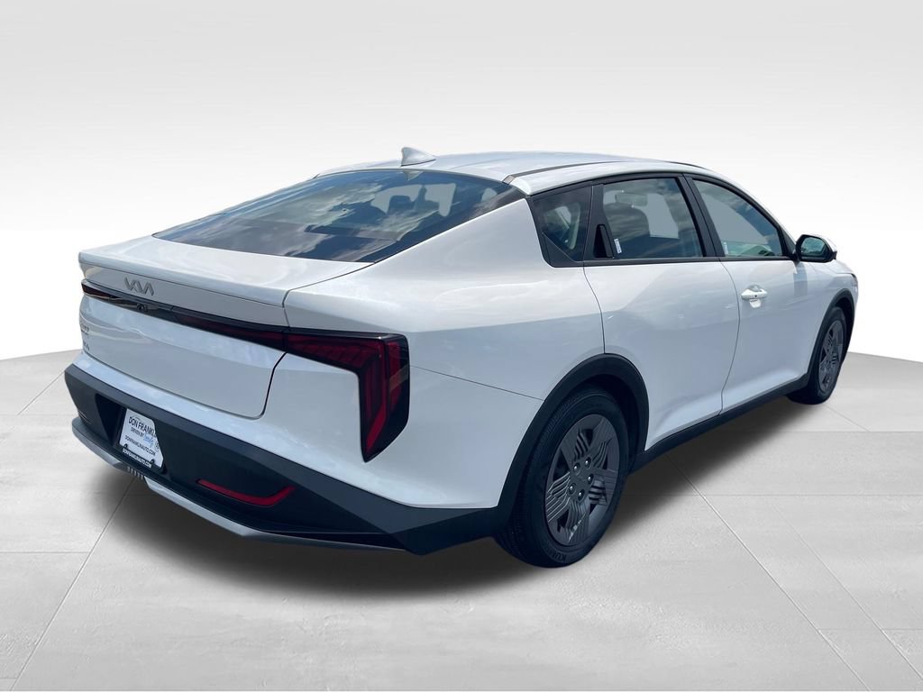 Used 2025 Kia K4 FWD image 5