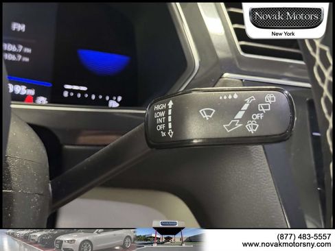 Used 2023 Volkswagen Tiguan SE AWD/4WD image 19
