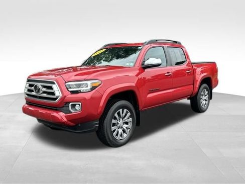 Used 2023 Toyota Tacoma Limited AWD/4WD image 1