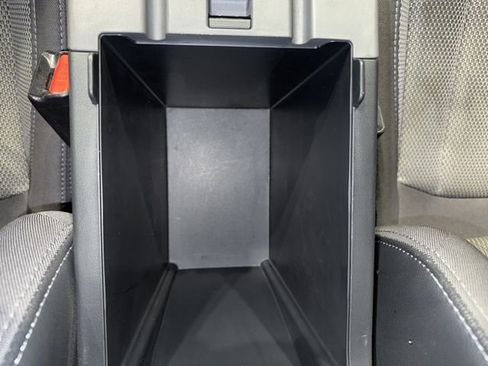 Used 2024 Subaru Crosstrek 2.0i Premium image 35