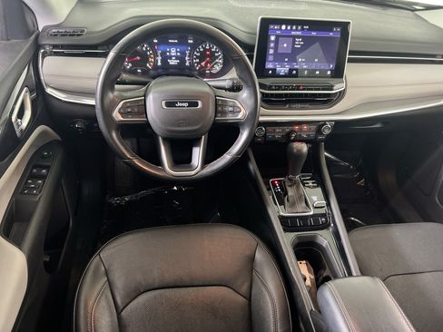 Used 2022 Jeep Compass Limited AWD/4WD image 21