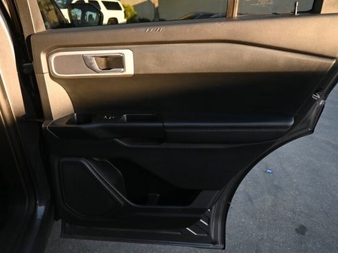 Used 2021 Ford Explorer 4WD image 54