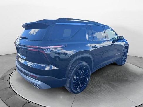 New 2026 Chevrolet Traverse LT w/ Enhanced Driving Package image 5