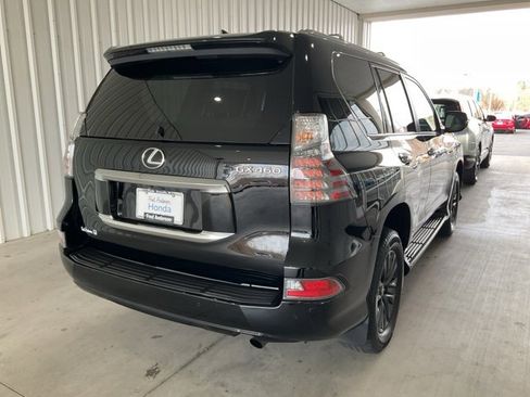 Used 2023 Lexus GX 460 Premium w/ Premium Package image 25