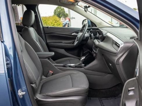 Certified 2024 Buick Encore GX Preferred w/ Comfort Package AWD/4WD image 7