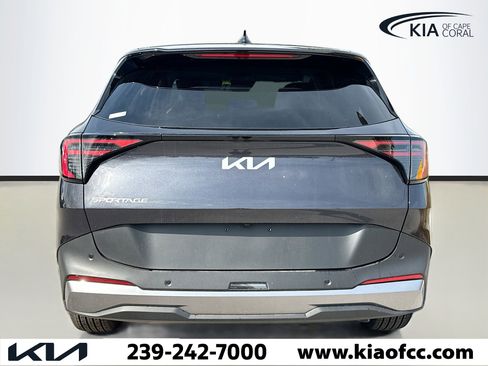 New 2026 Kia Sportage EX image 4
