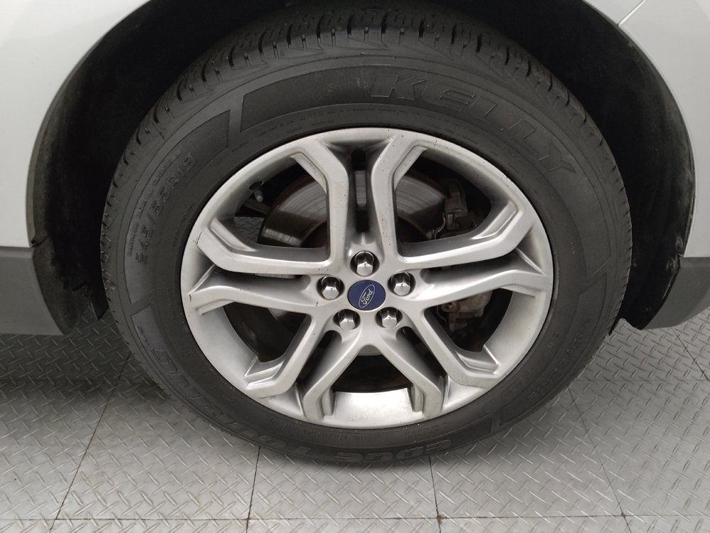 Used 2016 Ford Edge Titanium AWD/4WD image 31