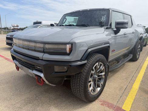 Used 2024 GMC Hummer EV 3X w/ LPO, Illumination Package AWD/4WD image 1