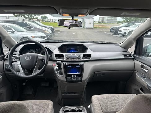 Used 2015 Honda Odyssey EX image 19