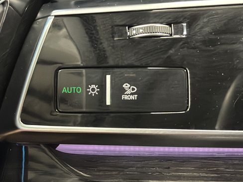 Used 2021 Audi Q7 3.0T Prestige AWD/4WD image 33